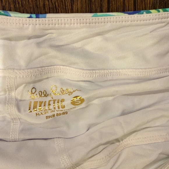 Lilly Pulitzer luxletic skort small - Picture 2 of 3